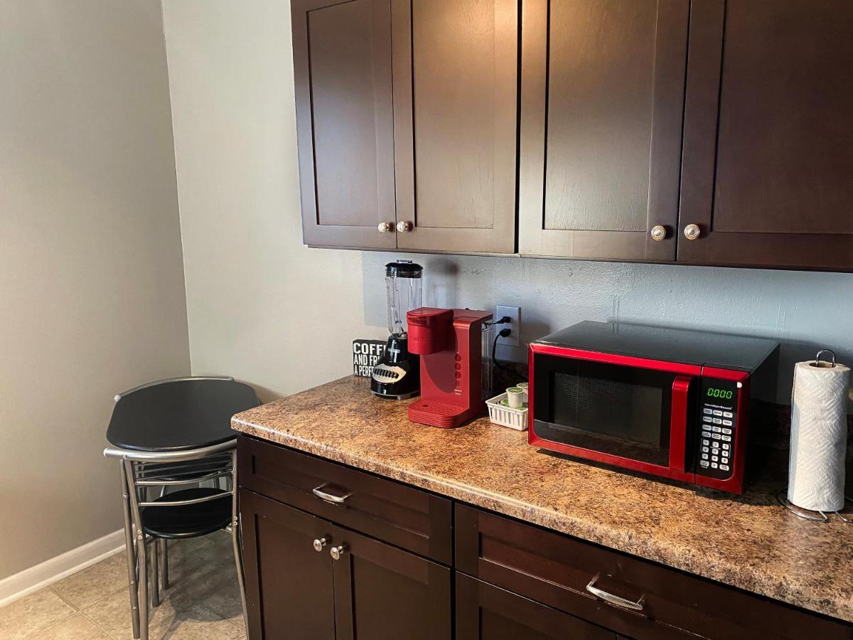 Bmw Suite King Bd,Wd, Fast Wifi Free Parking, Pool, Hospitals Atlanta Exterior foto